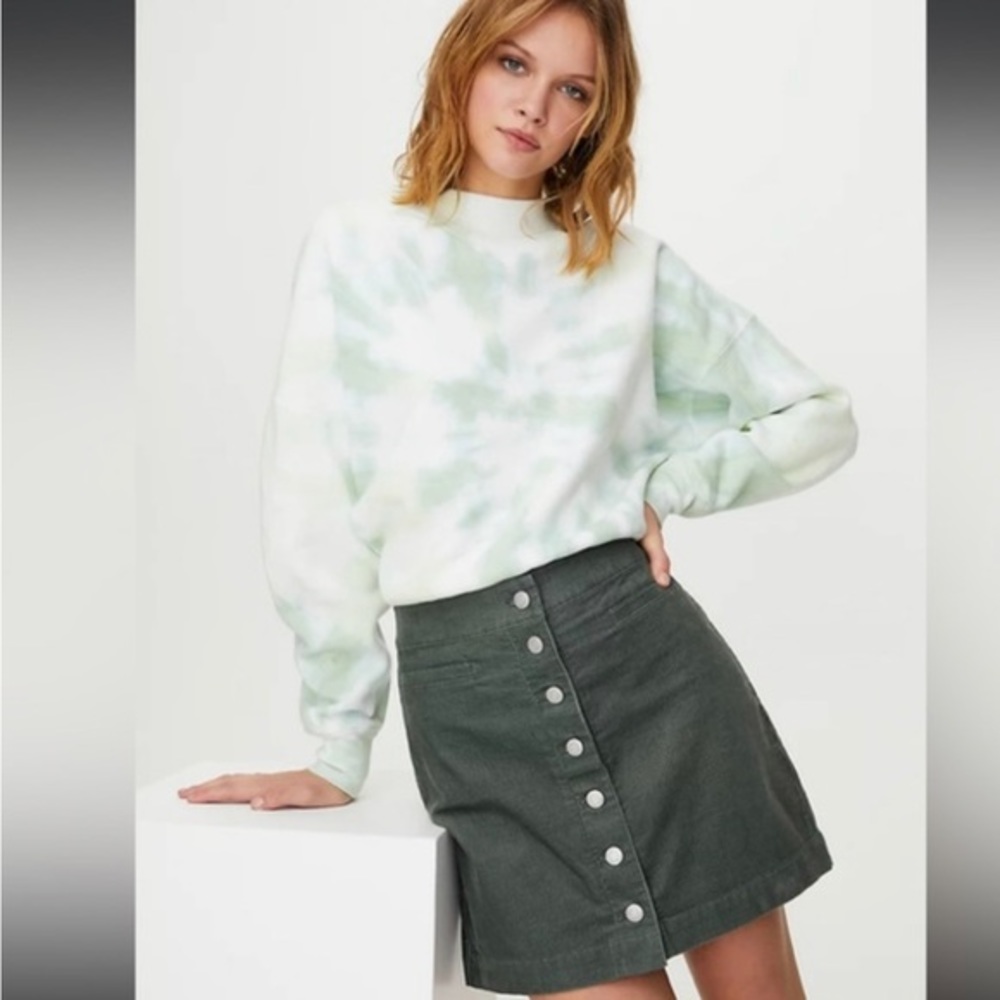 Aritzia Wilfred Free Karmen Corduroy Mini Skirt size 6